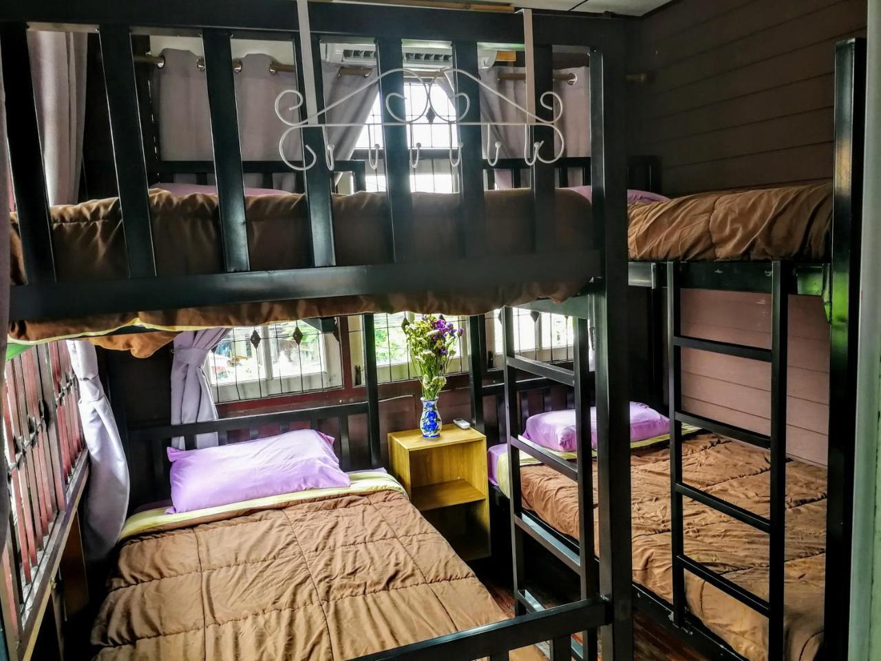 Champion Hostel 2 (Adults Only) Чиангмай Экстерьер фото